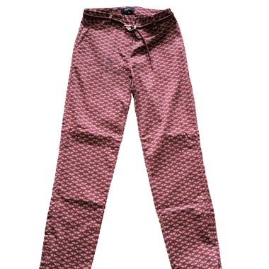 Pantalón Vinotinto Mariposas Doradas