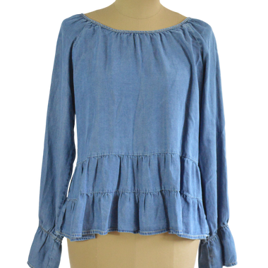 BLUSA DENIM AZUL CON OLANES TALLA L