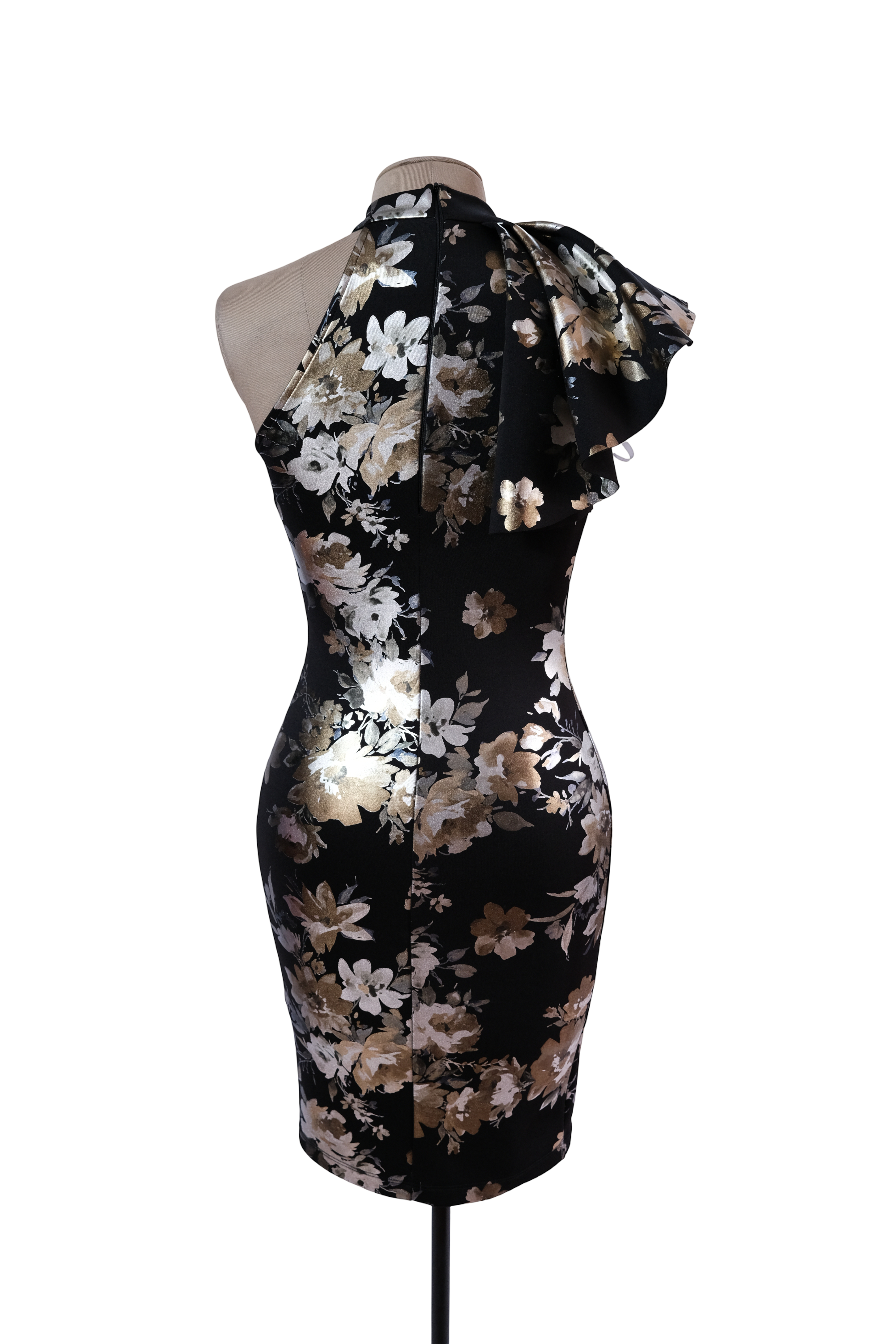 Vestido Negro Estampado Dorado