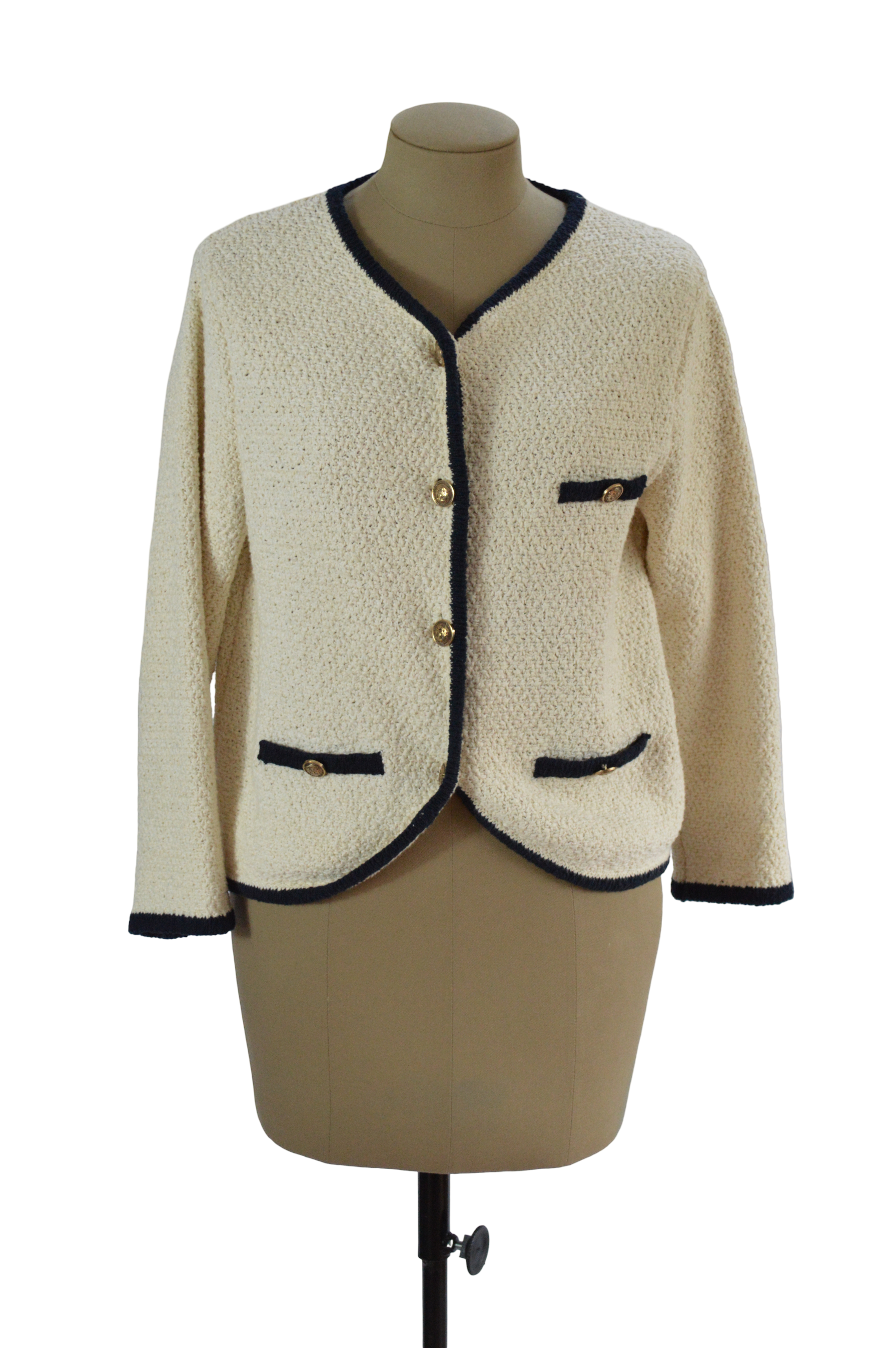 Chaqueta Tejida Beige Detalles Negro