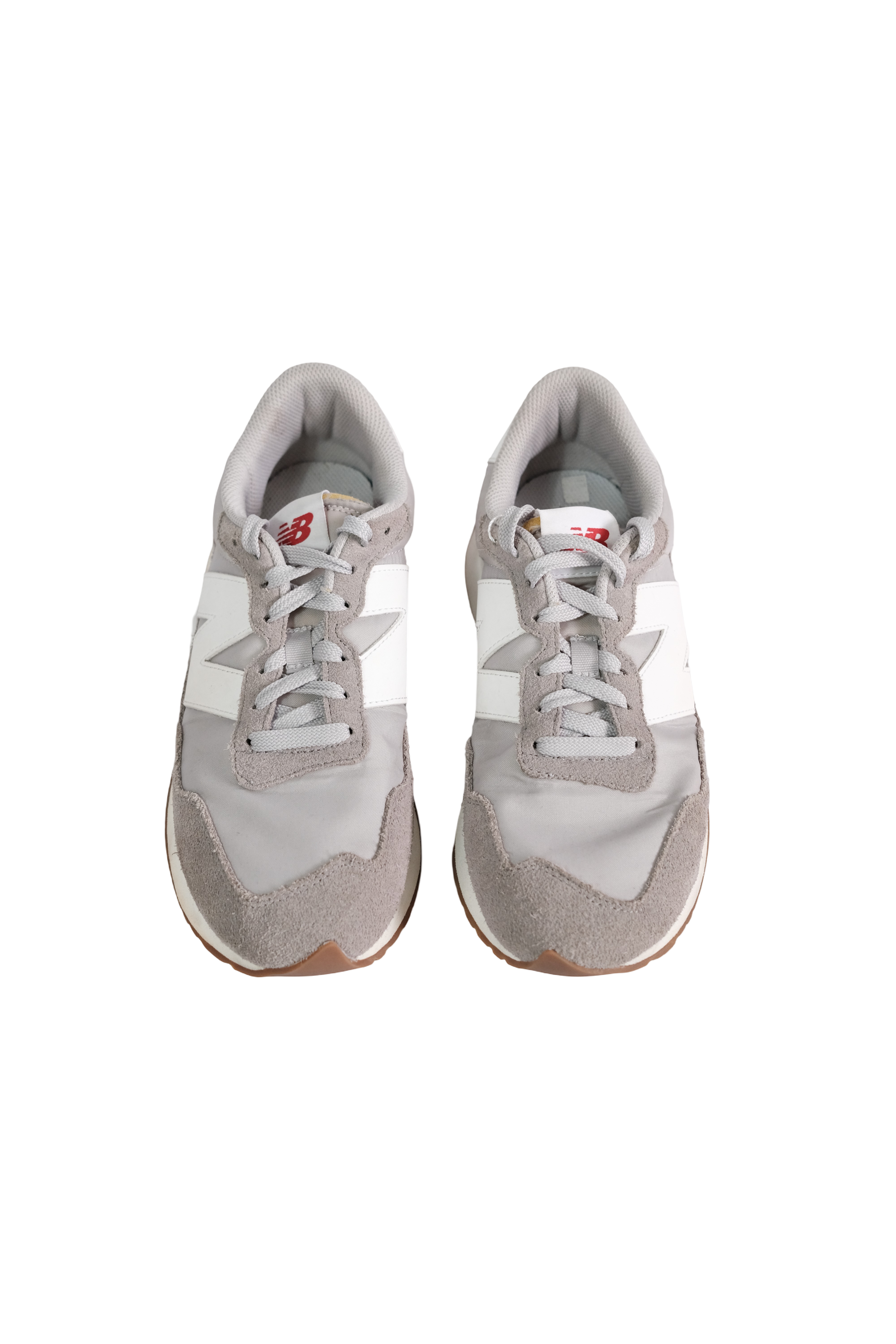 Tenis Grises Suela Blanca