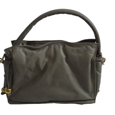 Bolso De Mano Gris Cuerdas Detalles Dorados