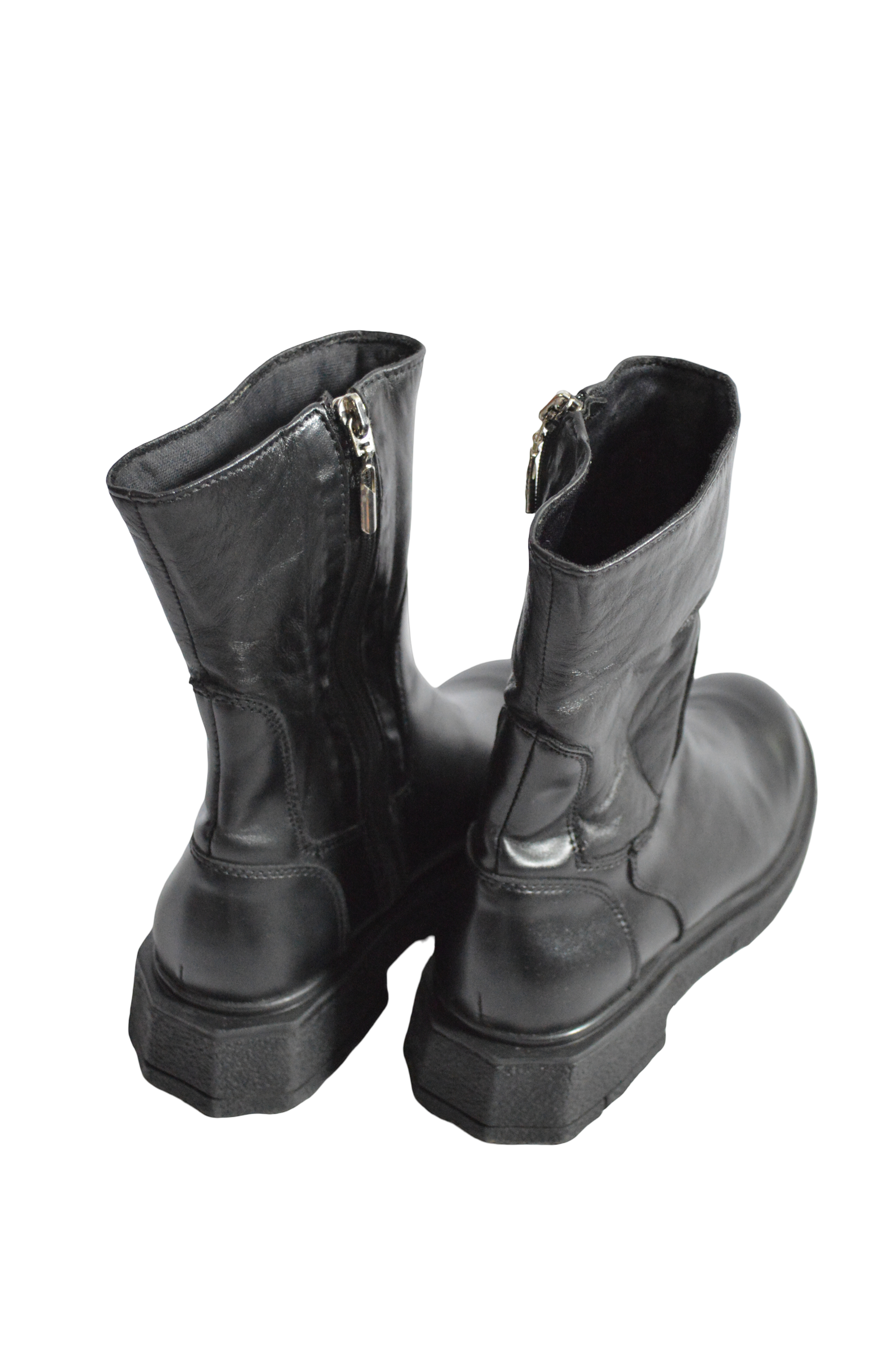 Botas Negras Caña Corta Con Cremallera Lateral Talla 38