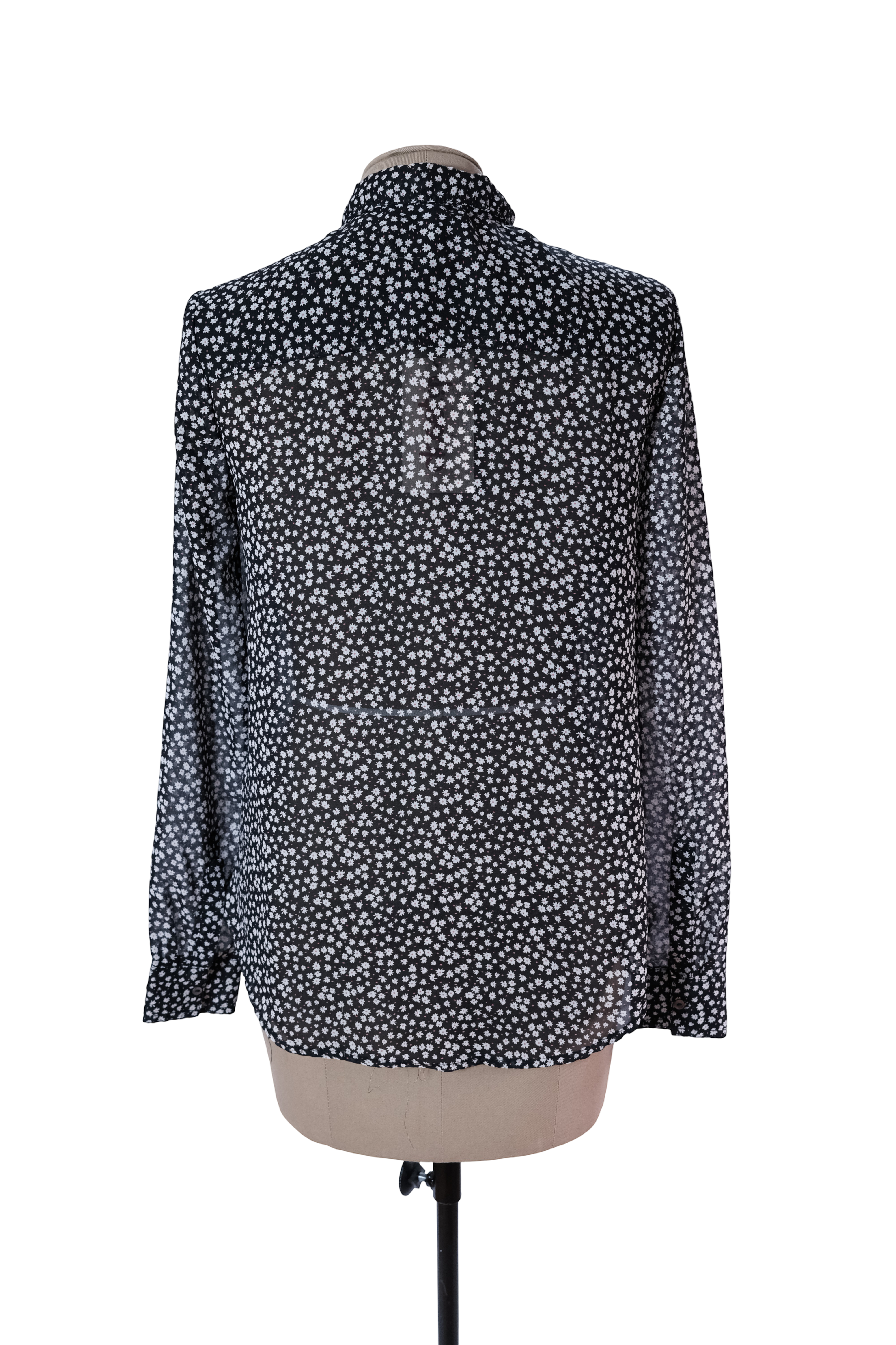 Blusa Negra Chifón Flores Blancas
