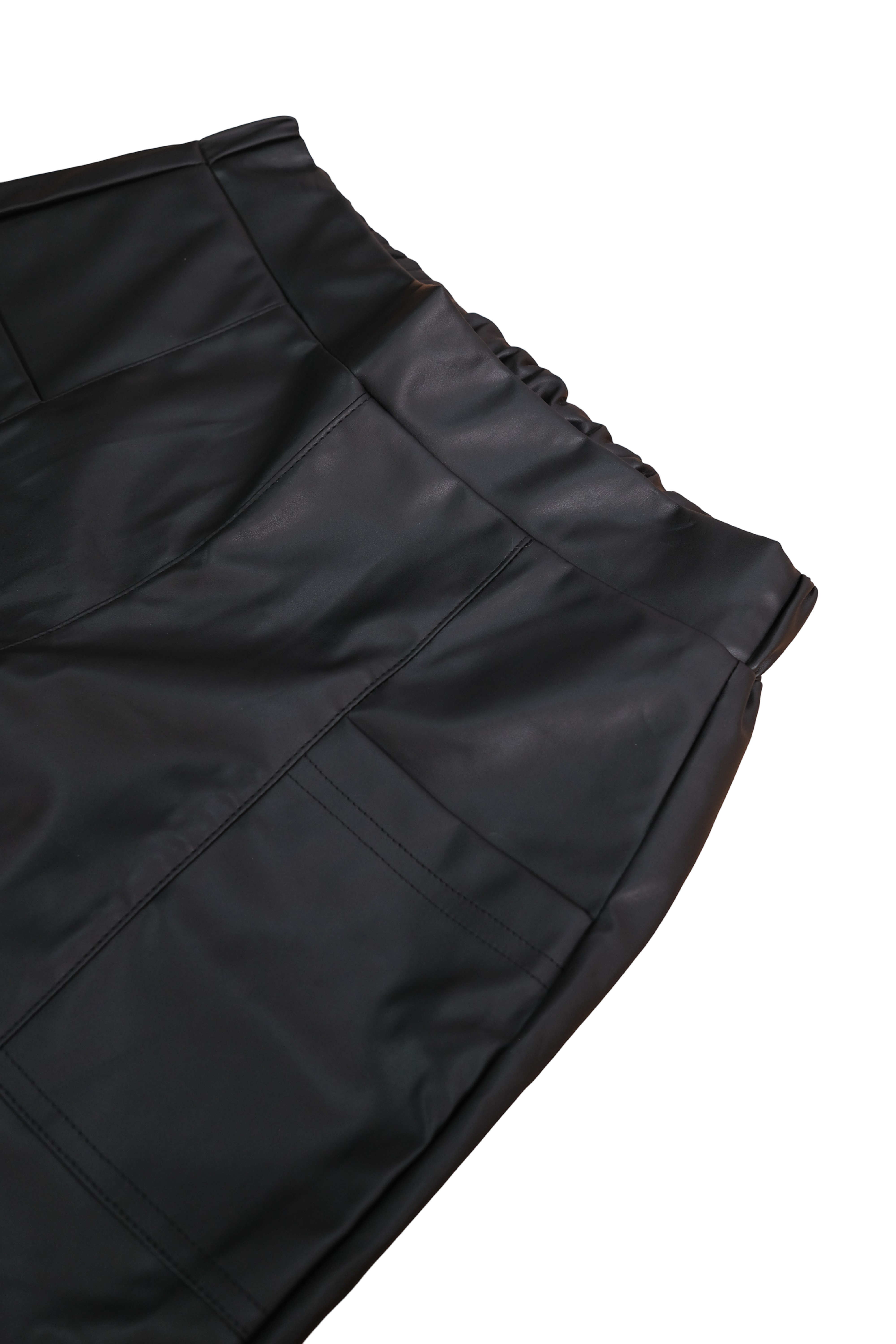 Pantalón Cuerina Negro
